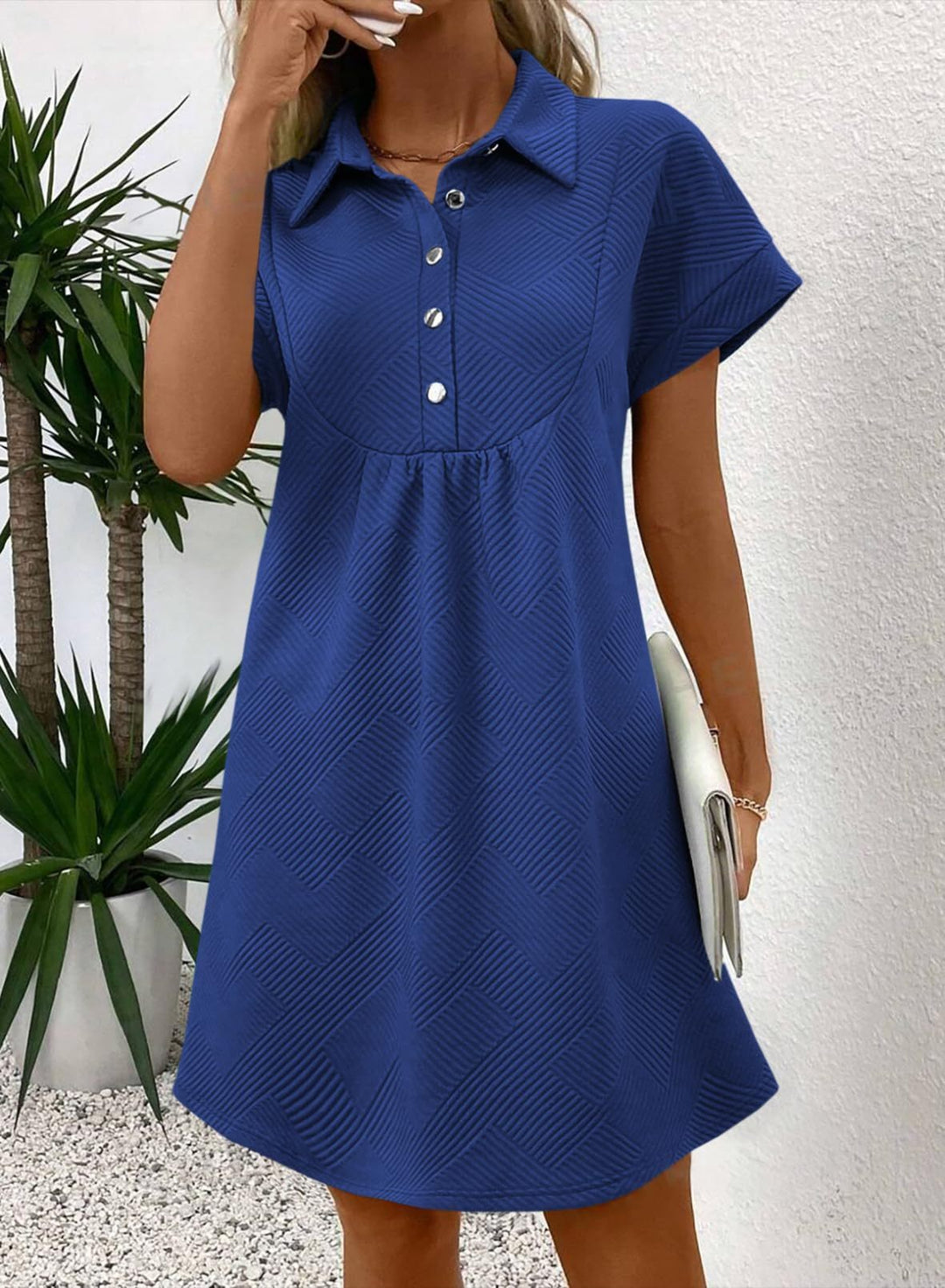 Amber | Chic Collared Batwing Midi