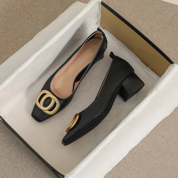 Opium Crest Heels Beige