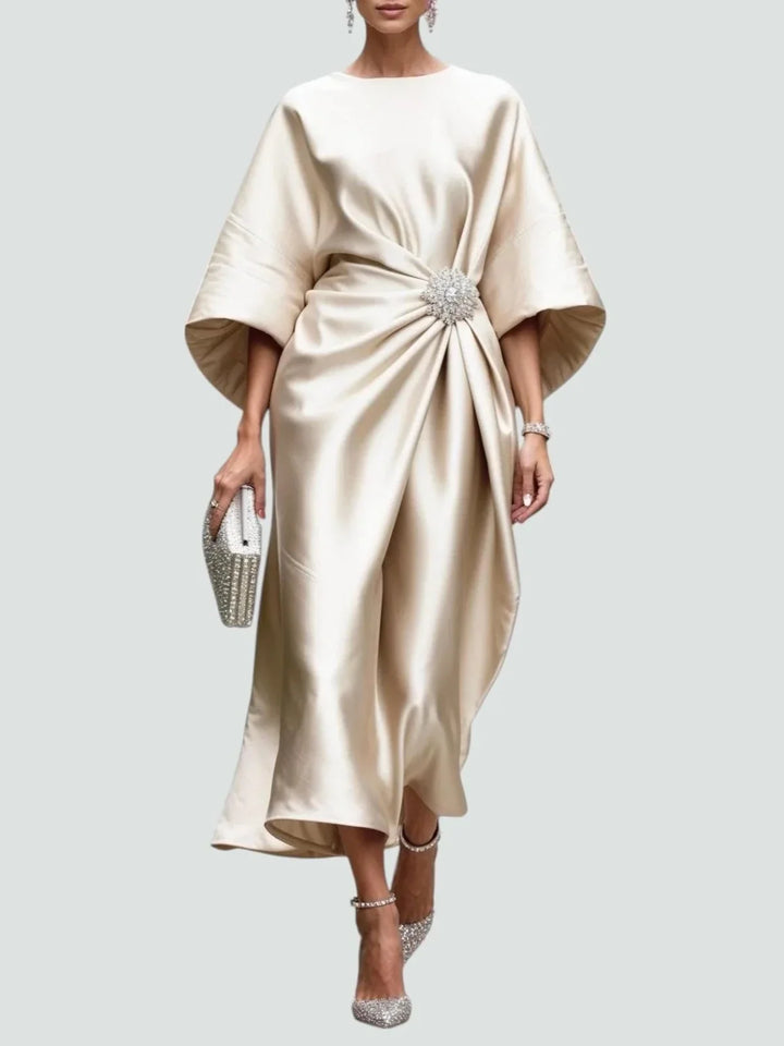 Eva | Elegant Midi Dress With Brooch
